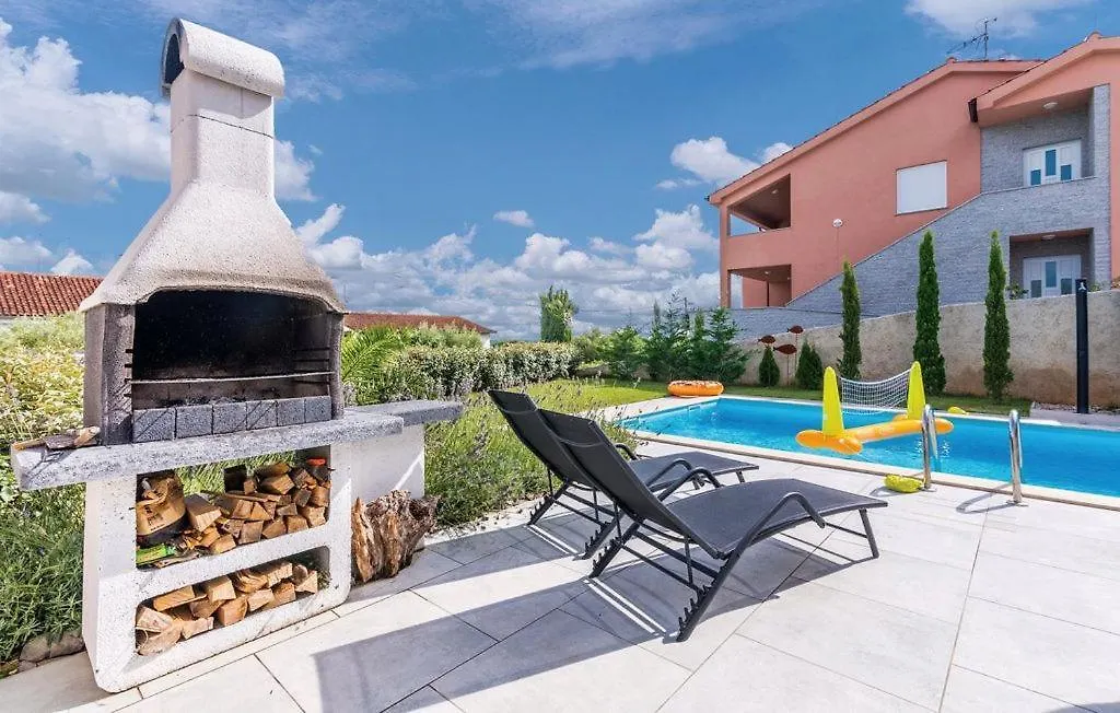 Beautiful Villa Estate 1 In Island Of Krk Kornic